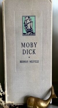 Front book cover of moby dick